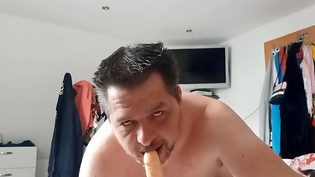 Sascha Kern Gives Dildo A Blowjob