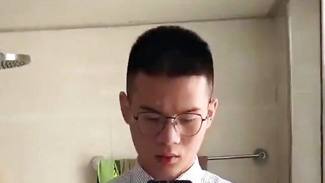 Chinese Solo Gay