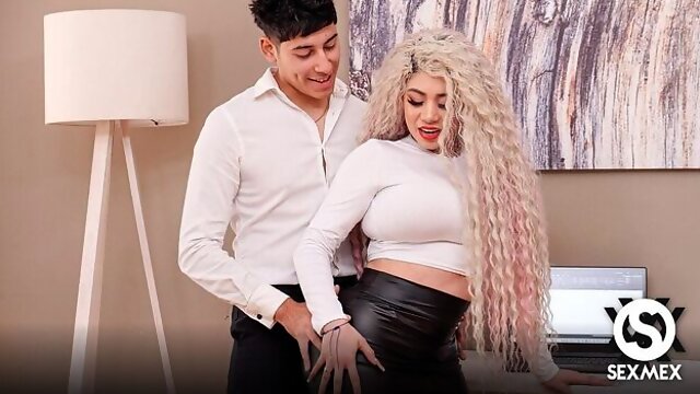 Curly-haired blonde Giselle Montes likes fucking with a big boner