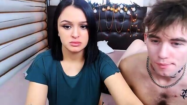 Chaturbate Threesome, Hizgi