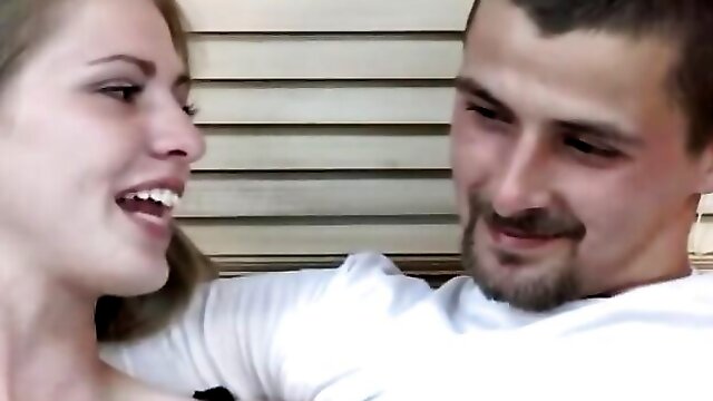 Fiancées facial video
