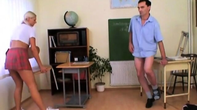 Teen Schoolgirl Fucked Hardcore