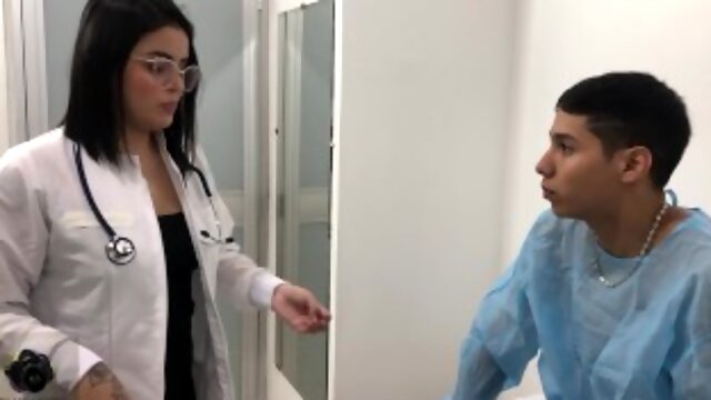 Teen Doctor, Culo Amateur, En Espanol, Medicos, Latina Doctor