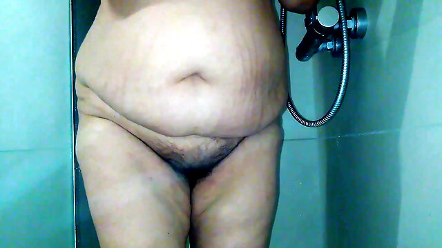 Fat Belly Amateur, Bbw Hidden