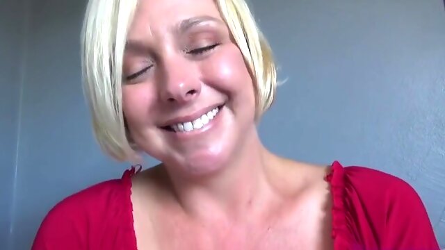 Stepmom Blows Thick Cock Of Her Son