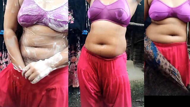 Bangladeshi Big Ass, Indian Boobs Show, Village Porn, Bangla Desi, Bathroom