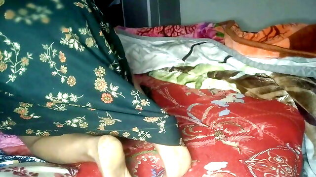 Indian Sister in Law Share A Bed With Me Alon At Home , In Hindi 