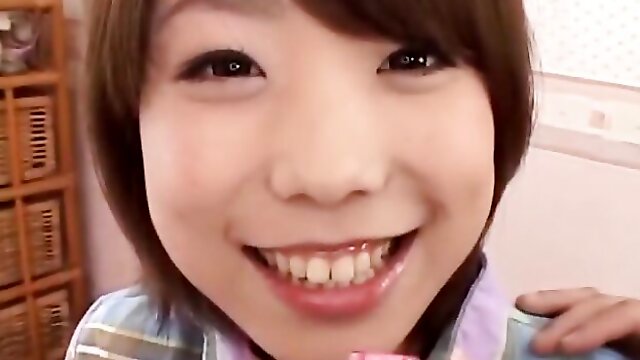 Watch come-hither patooties video