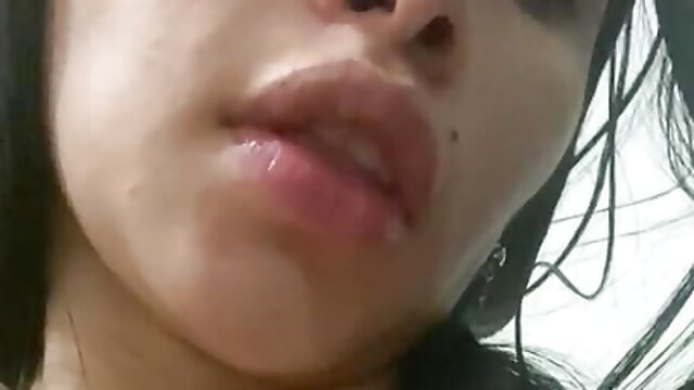 Webcam Bisexual, Pierced Nipples Milk, Colombian Solo