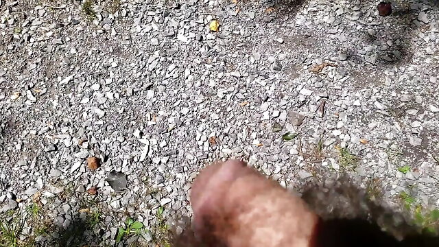 Gay Pissing Outdoor