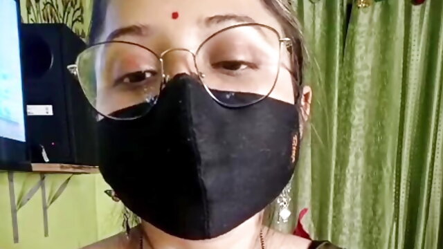 Indian Video Call, Lisa Bhabhi