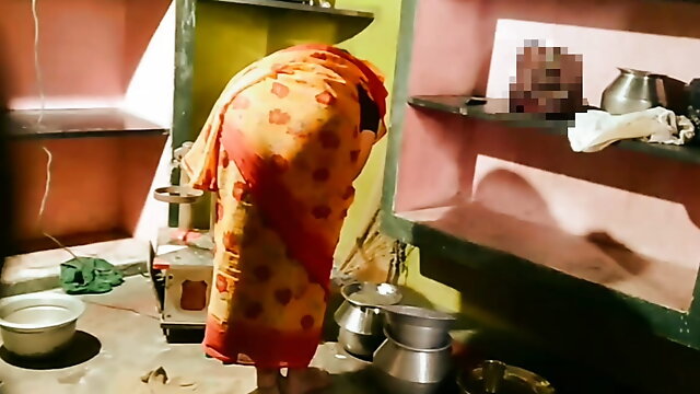Tamil Mallu Aunty, Housework, Desi Kerala, Mallu Doggy