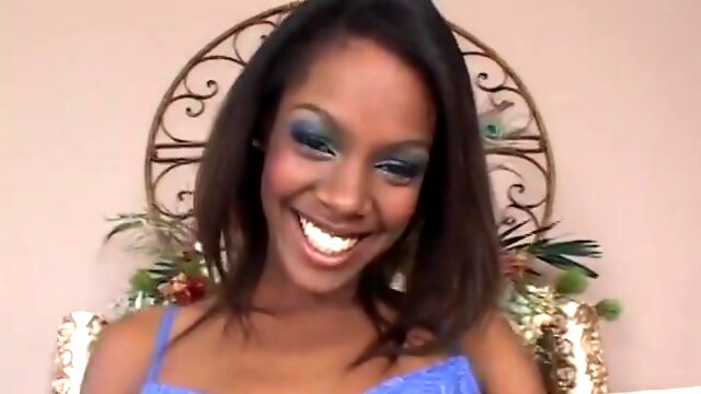 Chocolate beauty in a hard fuck