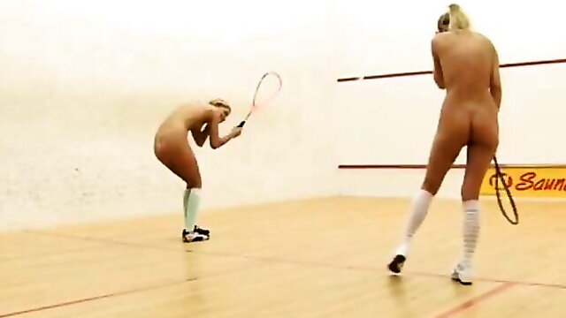 Hottie beautys naughty dirt