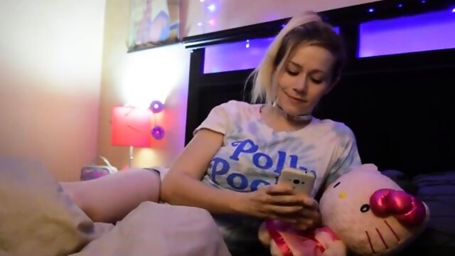 Petgirl - Sexting Your Cute Teen Girlfriend