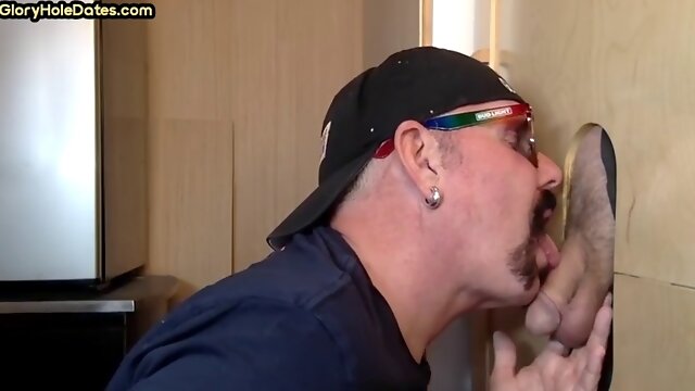 Gloryhole MILF takes cum in mouth after blowjob in homemade video