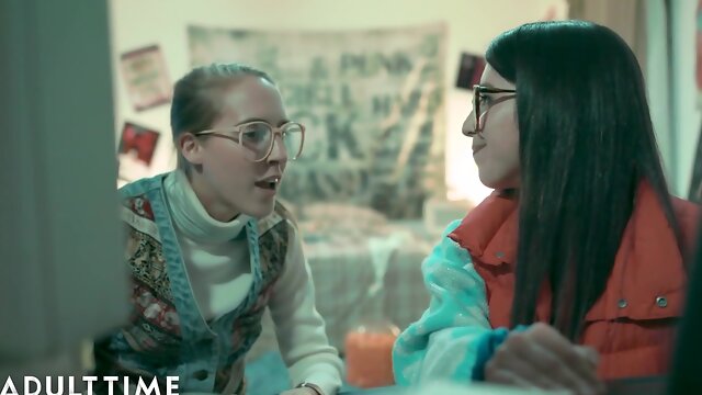 Nerdy Lesbians - Teaser Video