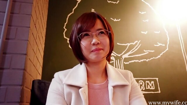 Mywife
