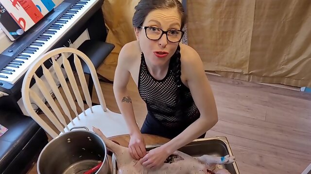 Nerdy Faery Prepares And Devours Tommy Piggy (vegan Trigger Warning)