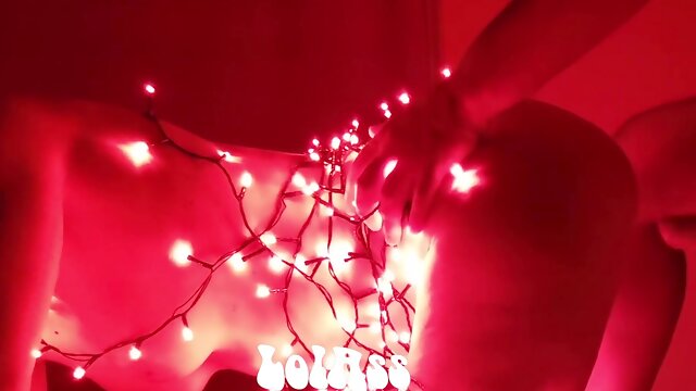 Regalo Di Natale: 2 Cazzi Tutti Per Me! Mi Sborrano In Figa, Il Cornuto Lecca Tutto E Poi Mi Bacia!