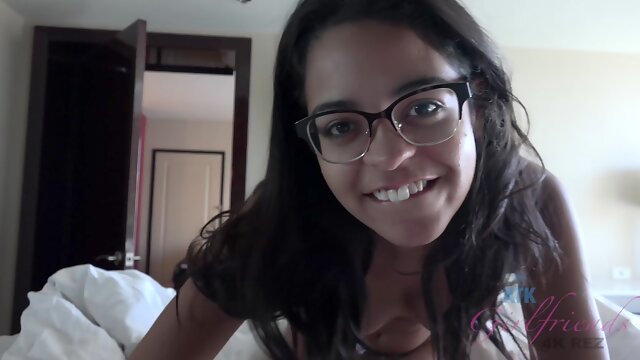 02 - 4k With Vienna Black