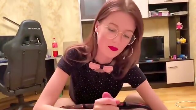 Alluring Minx Energizing Blowjob Pov Video