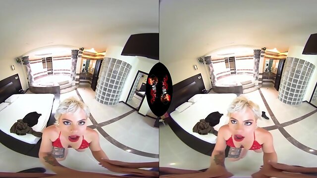 Marilyn Blonde In Blonde Latina Gets Fucked Hard