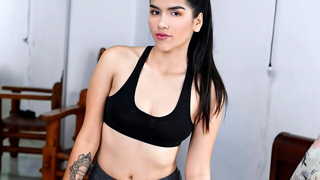 A New Girl To Exercise With With Paola Rey