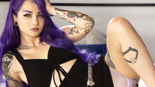 Val Steele - The Sexual Tension Is Rising