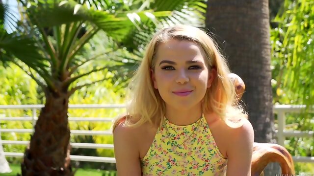 Fresh Girls 2 (2015)