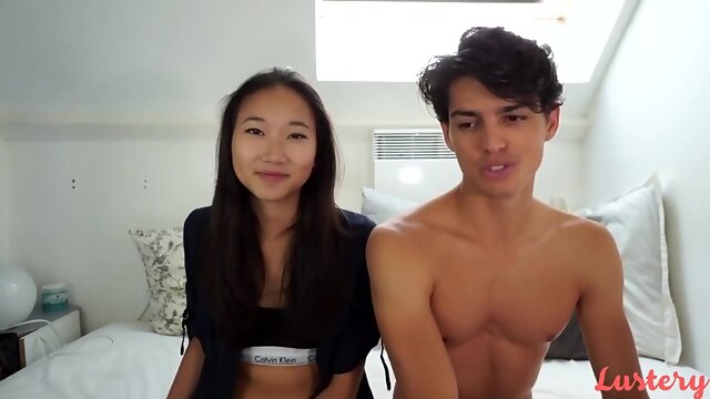 Luna And James - Parisienne Pleasure!