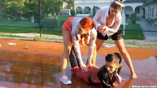 Pissed Off Wetlook Badminton Bunnies - Mischelle, Kety Pearl And Rachel Evans