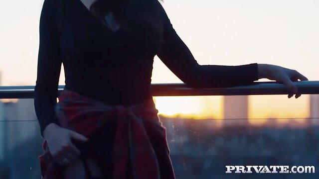 Lucia Love, Samantha Bentley And Stella Cox In Videoclip Original Sin