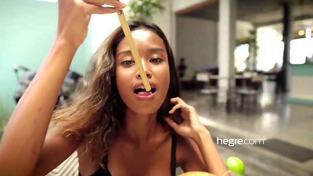 Ebony Beauty 3