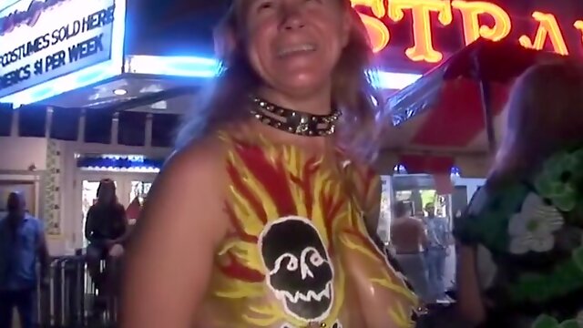 Body Paint Key West Chicks - Public Erotic Video