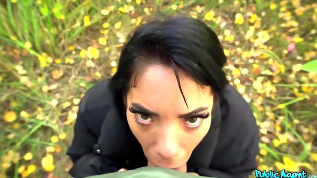 Megan Fiore And Martin Gun In Sucks Big Pulsating Cock In The Park Before Getting Laid