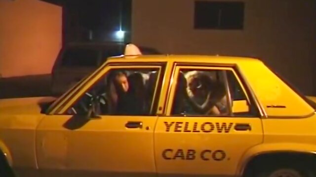 Horny Cuttie Likes It When Her Pussy Is Licked And Finger Fucked Be Her Gf