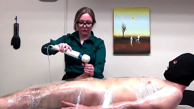 Shelby Montgomery Sucks 2