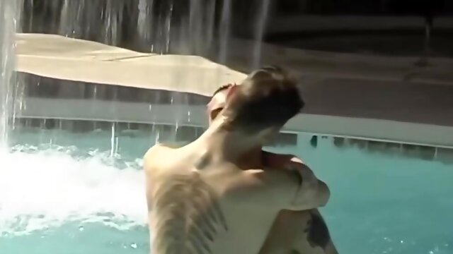 Swimming And Fucking With Seductive And - K.c. Williams And Billy Windsor