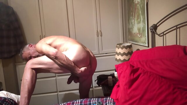 Gay Daddy Edging