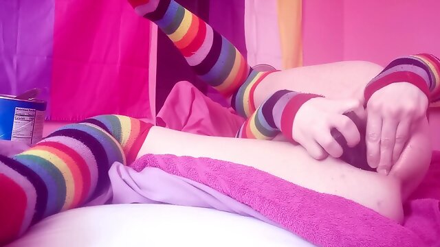 Cute Femboy Gets Her Butt Fucked And Gaped By A Big Knot Dildo!