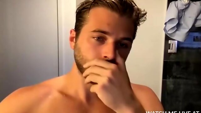 Fashionable Guy Bathing In Live