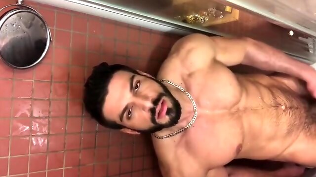 Gay Solo Shower