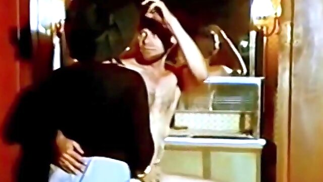 The Light From The Second Story Window (1973)