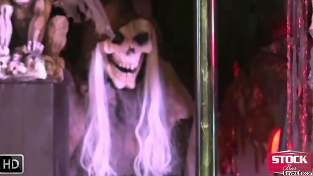 Hooked On Strippers - The Night Previous To Halloween 2015