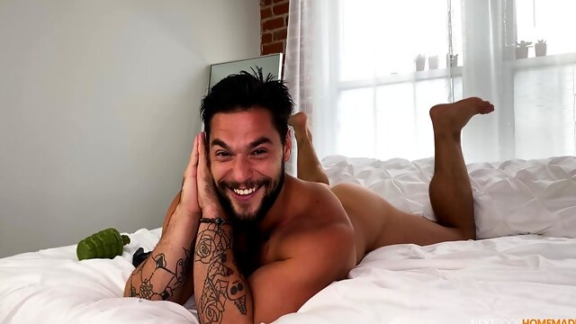 Face Masturbation Gay