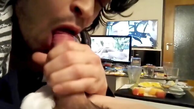 Gay Twink Blowjob Swallowing