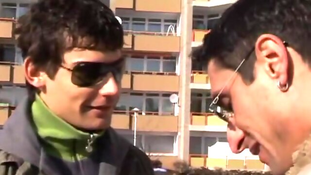 Belle Bite Gay Jeune
