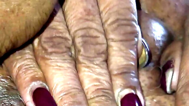 Mature Squirt, Old Couple Homemade, Squirt In Mouth, Granny