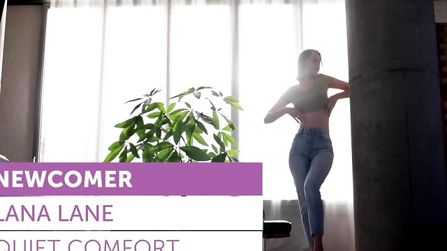 Perfect tits blonde teen posing naked